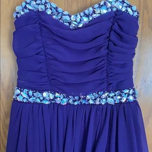 Strapless homecoming dress